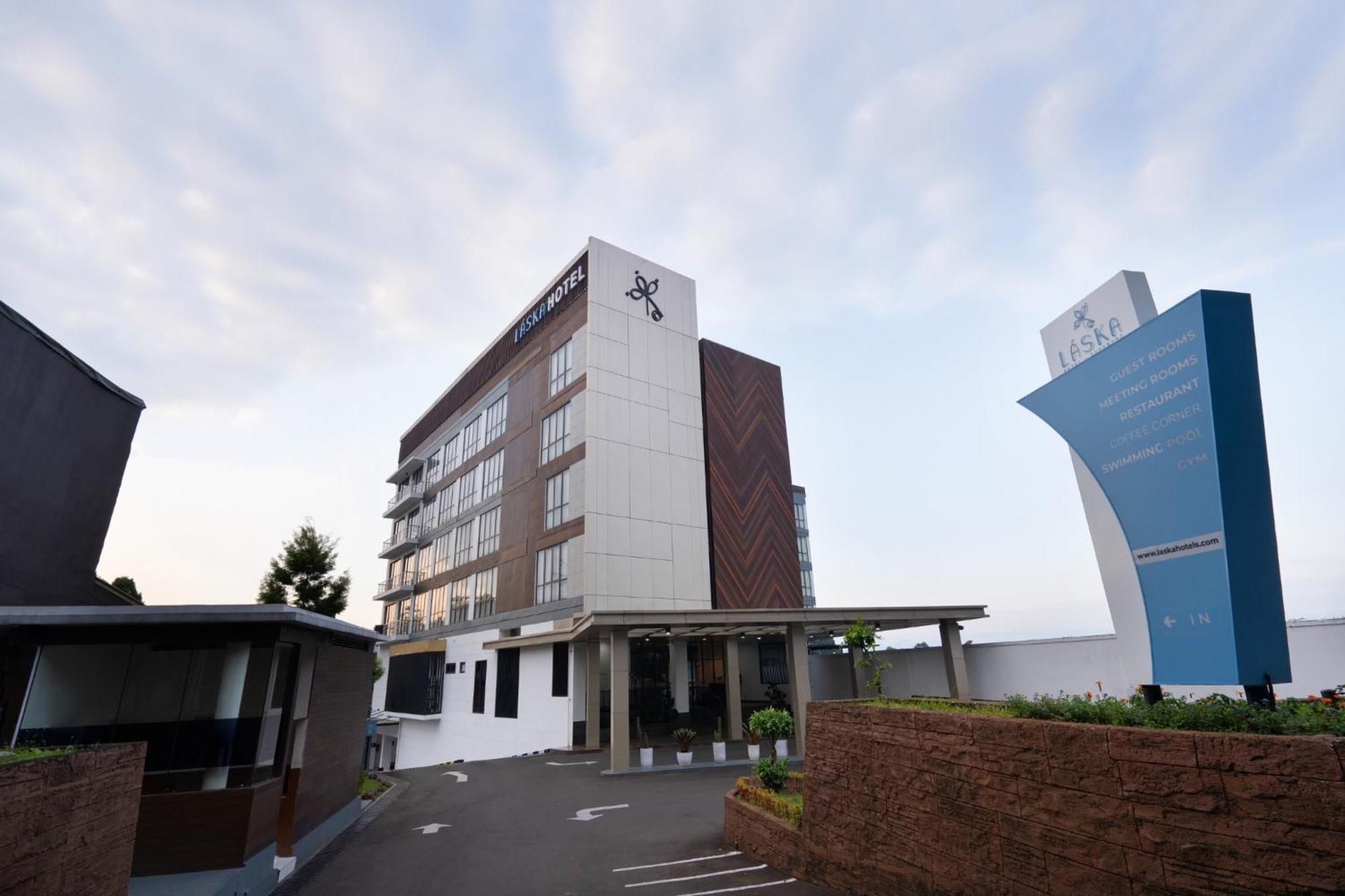 Hotel Santika